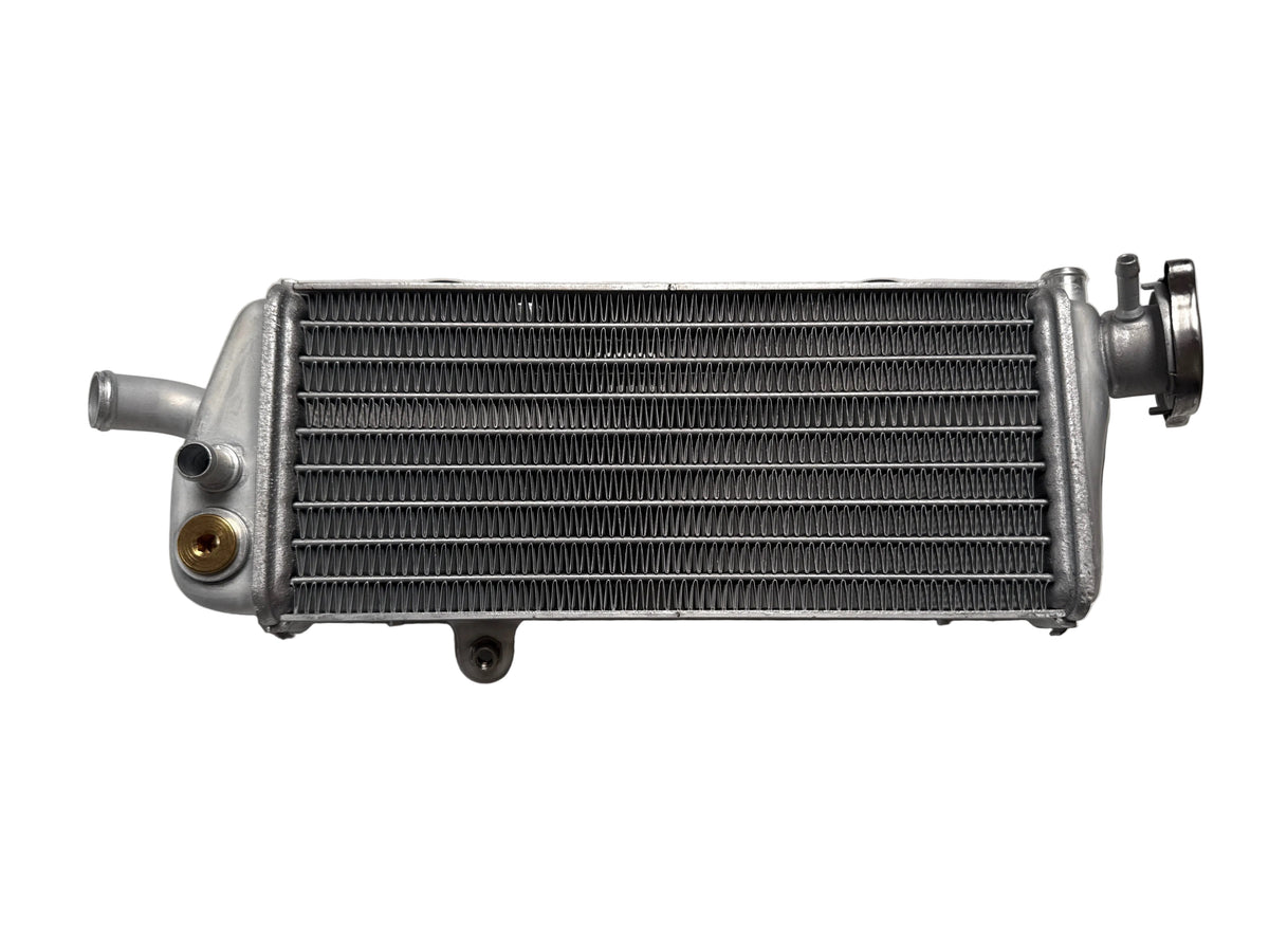 RADIATOR R/S ''55556U'' 12 78035008100